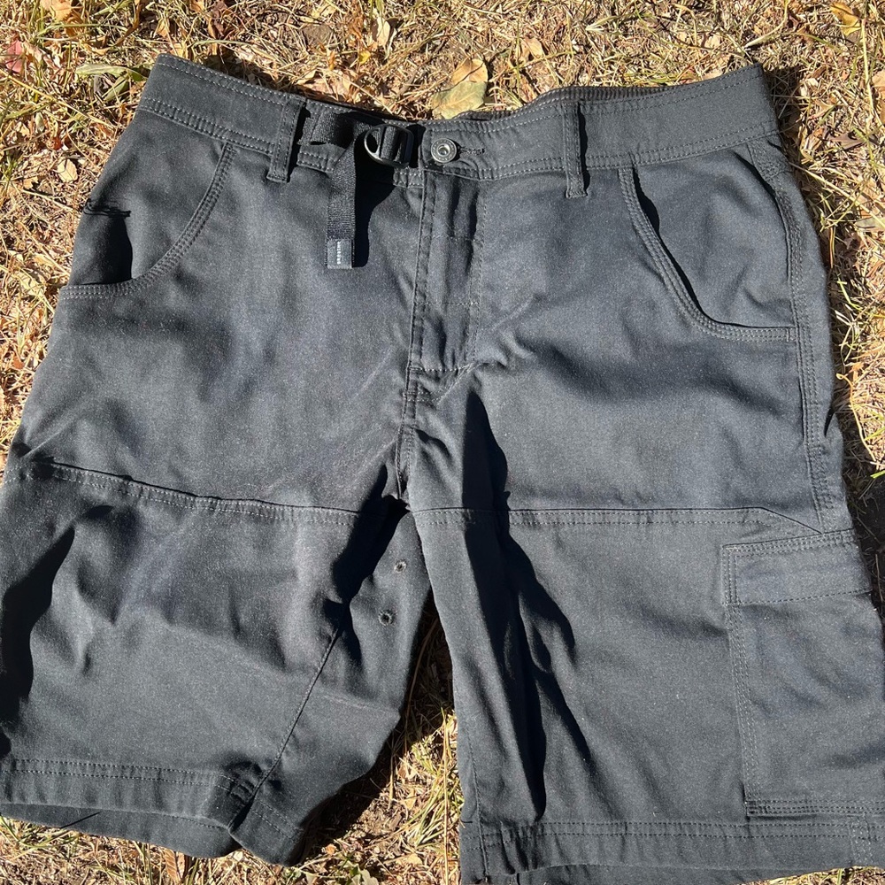 Prana mens shorts size 33 by 10l